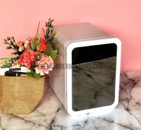 Reòthadair frids Mini Cosmetic Refrigerator