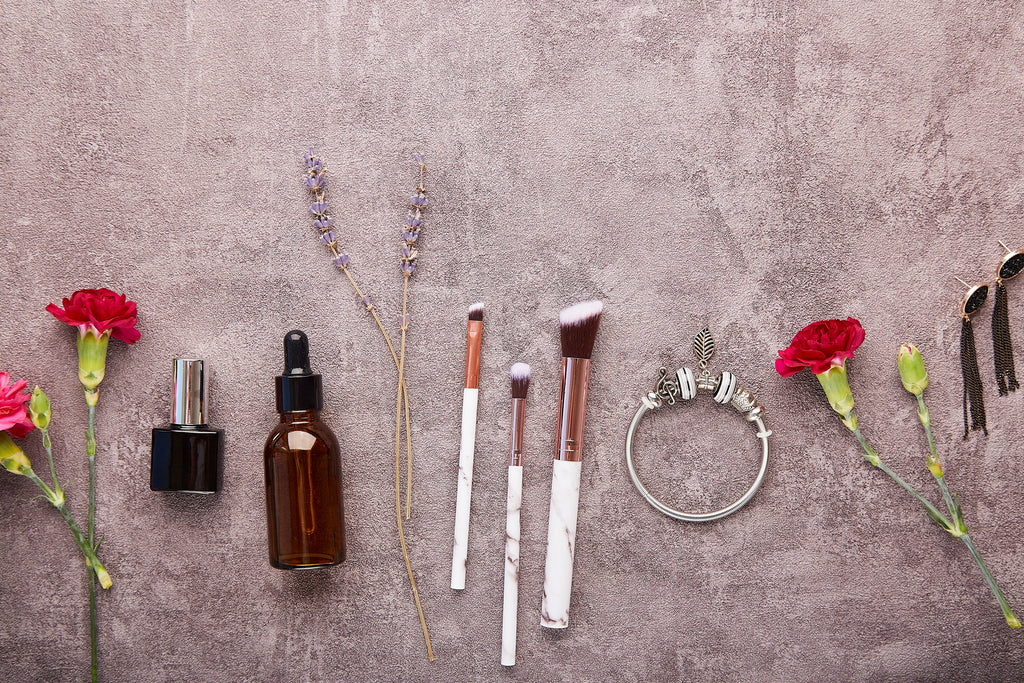 A Guide to Essential Cosmetic Products for Daily Use