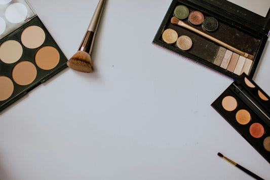 Essential Makeup Tools for Beginners: Building Your Starter Kit-Premiumdermalmart.com